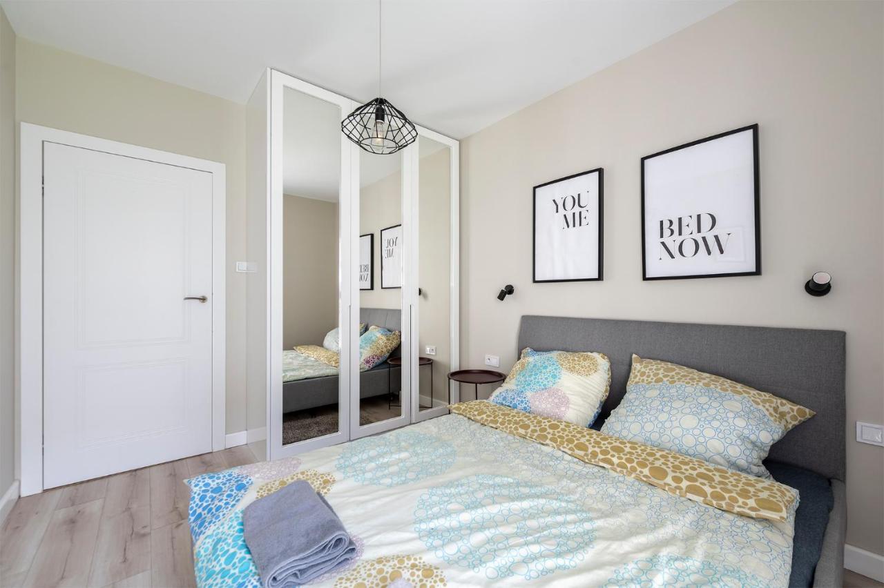 Luxury In City -7- Bright-Secured-Freeparking Лодз Екстериор снимка